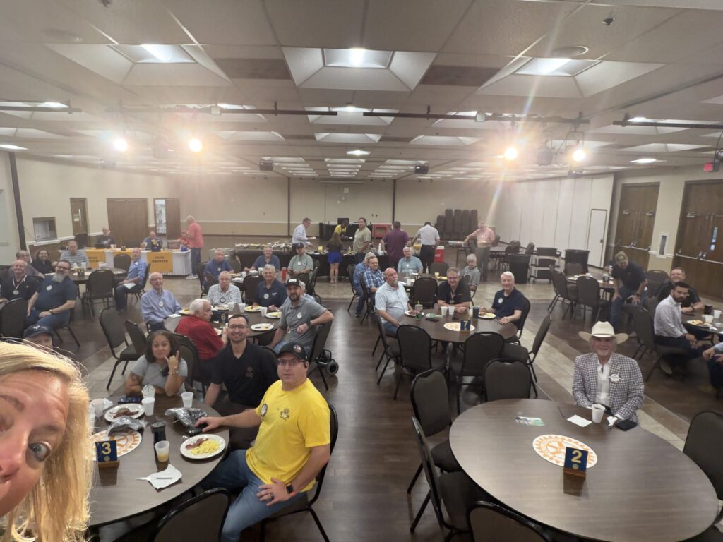 Arlington Sunrise Rotary members at a Friday morning club meeting